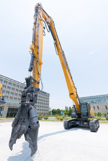 Экскаватор-разрушитель XCMG XE500EHR